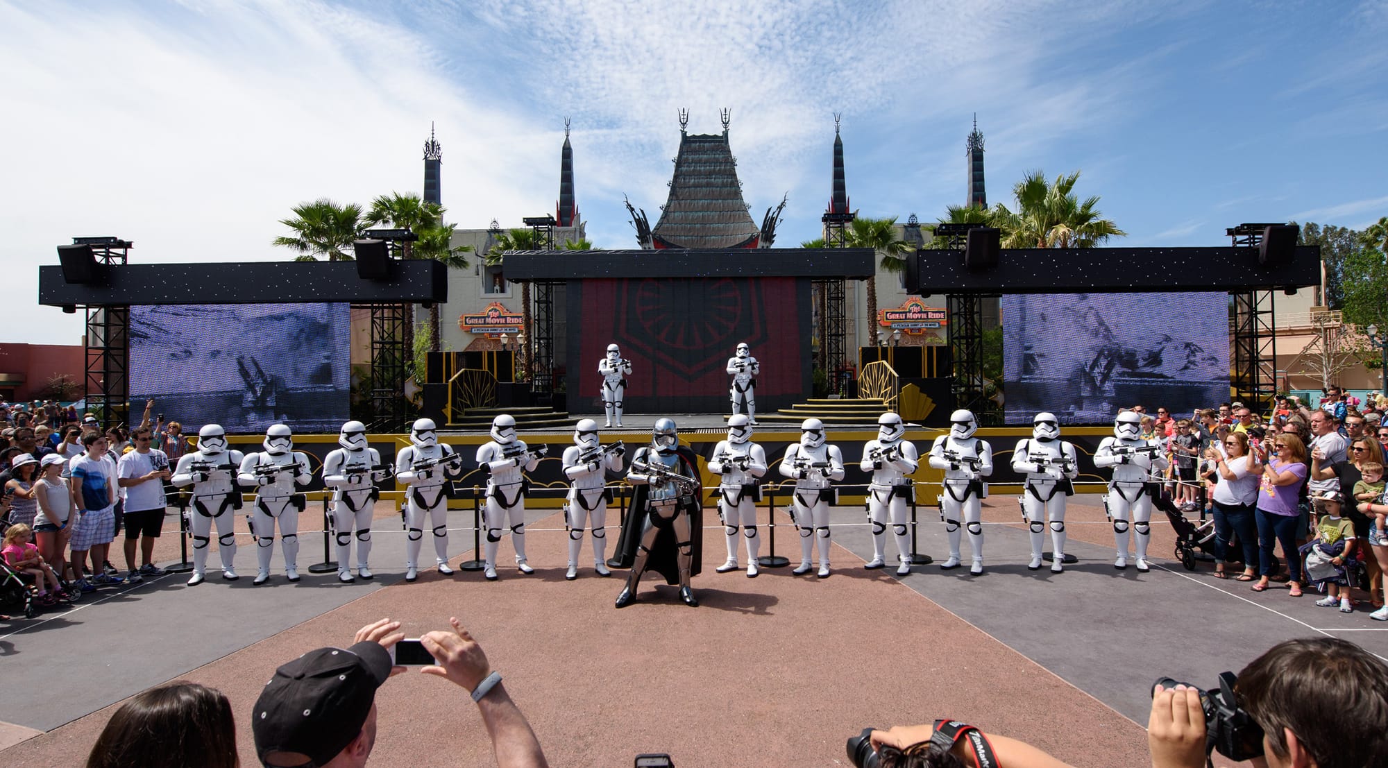 Star Wars: A Galaxy Far, Far Away Stage Show to Have Fewer Showing on November 7th