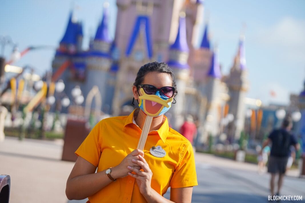 Update to Disney World Mask Policy Bans Exhalation Valves and Bandanas