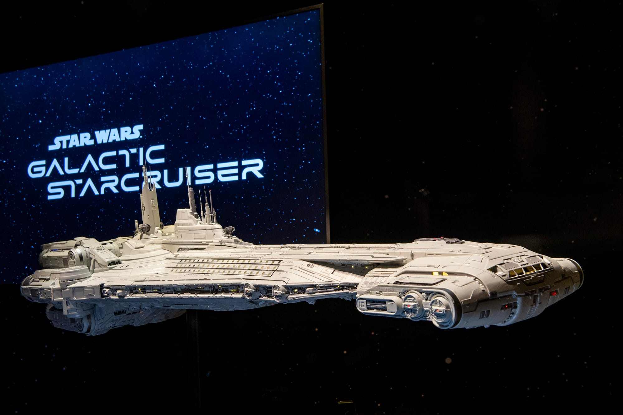 31 Things StarWars.con Learned During a Preview of Star Wars: Galactic Starcruiser