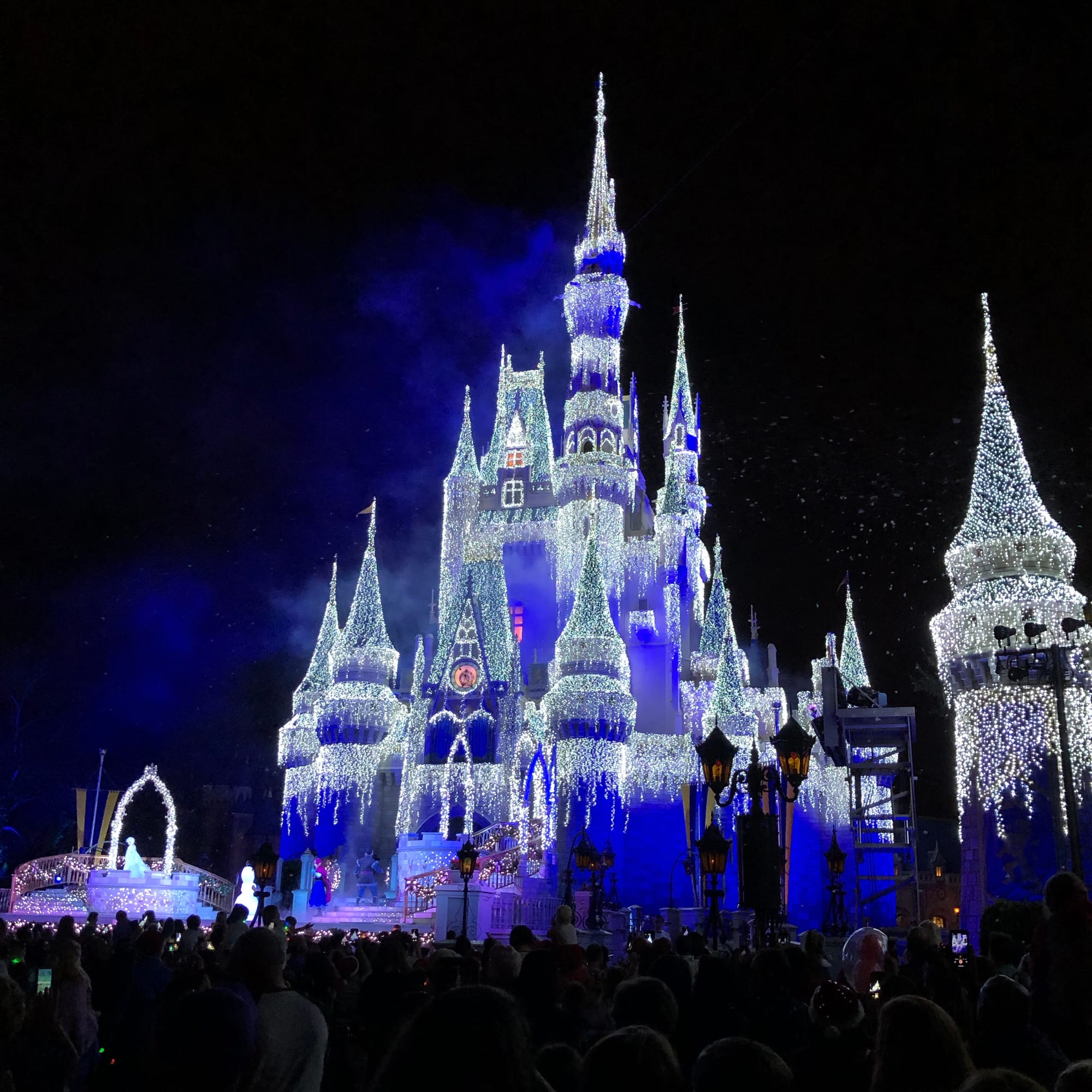 Dates For Mickey’s Very Merry Christmas Party Announced