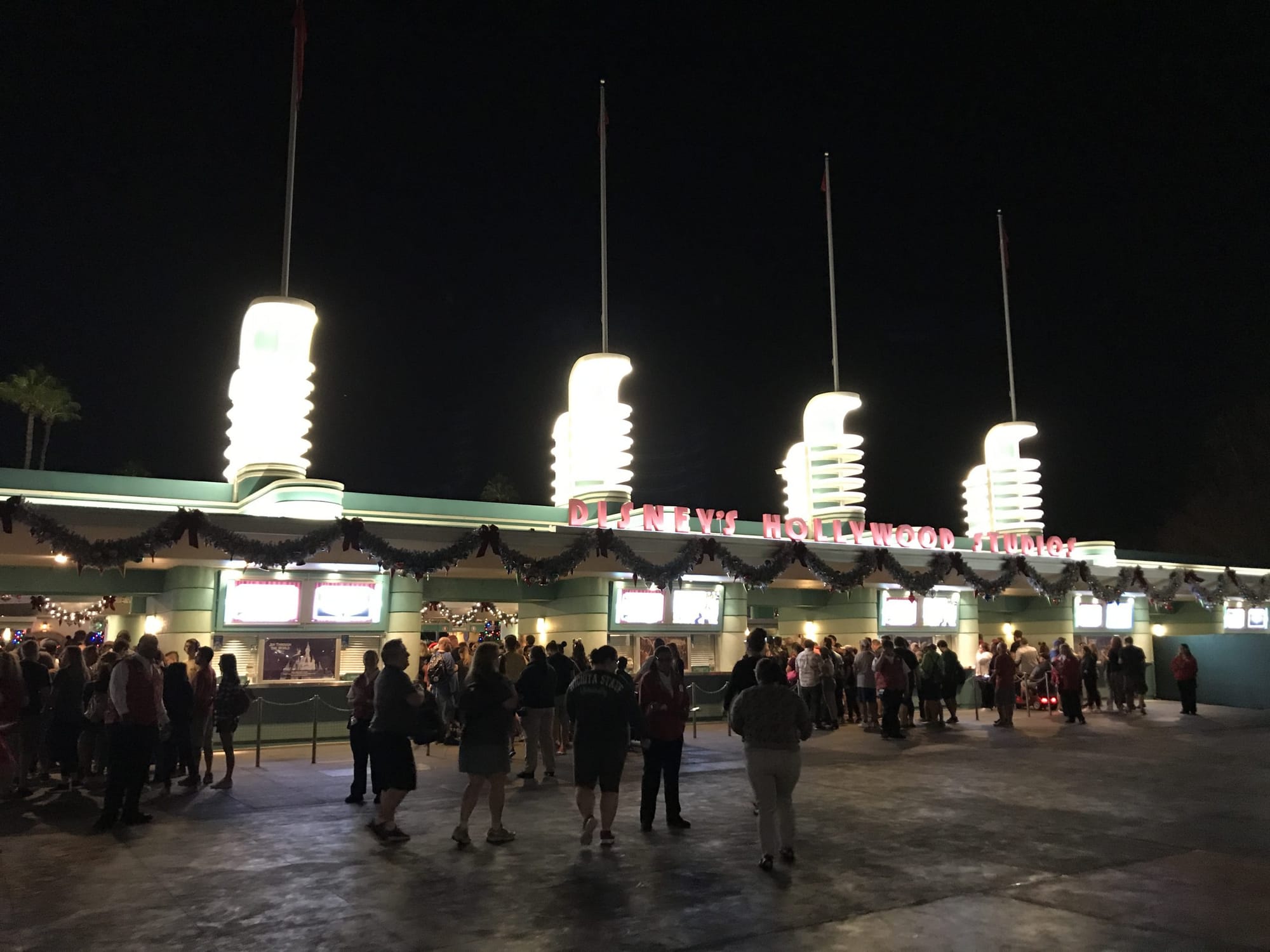 Opening Hours Even EARLIER and Evening Magic Hours Added  to Schedule Disney's Hollywood Studios