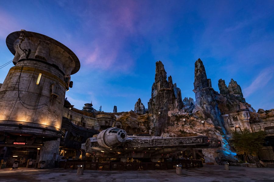 Check Out This Footage From Star Wars: Galaxy’s Edge’s Hollywood Studios Opening