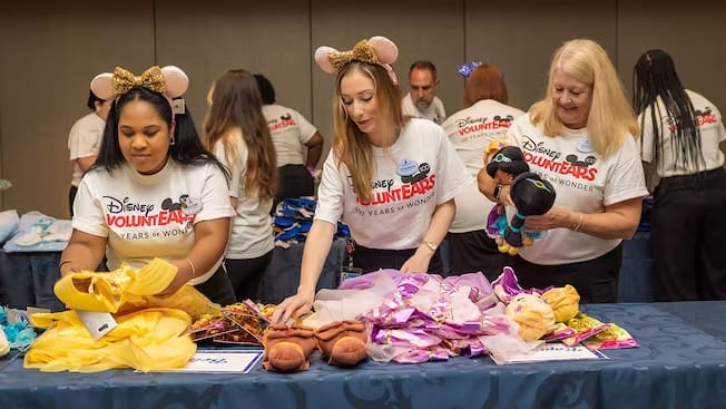 Meet the Cast Behind Walt Disney World’s Largest Wish-Granting Event
