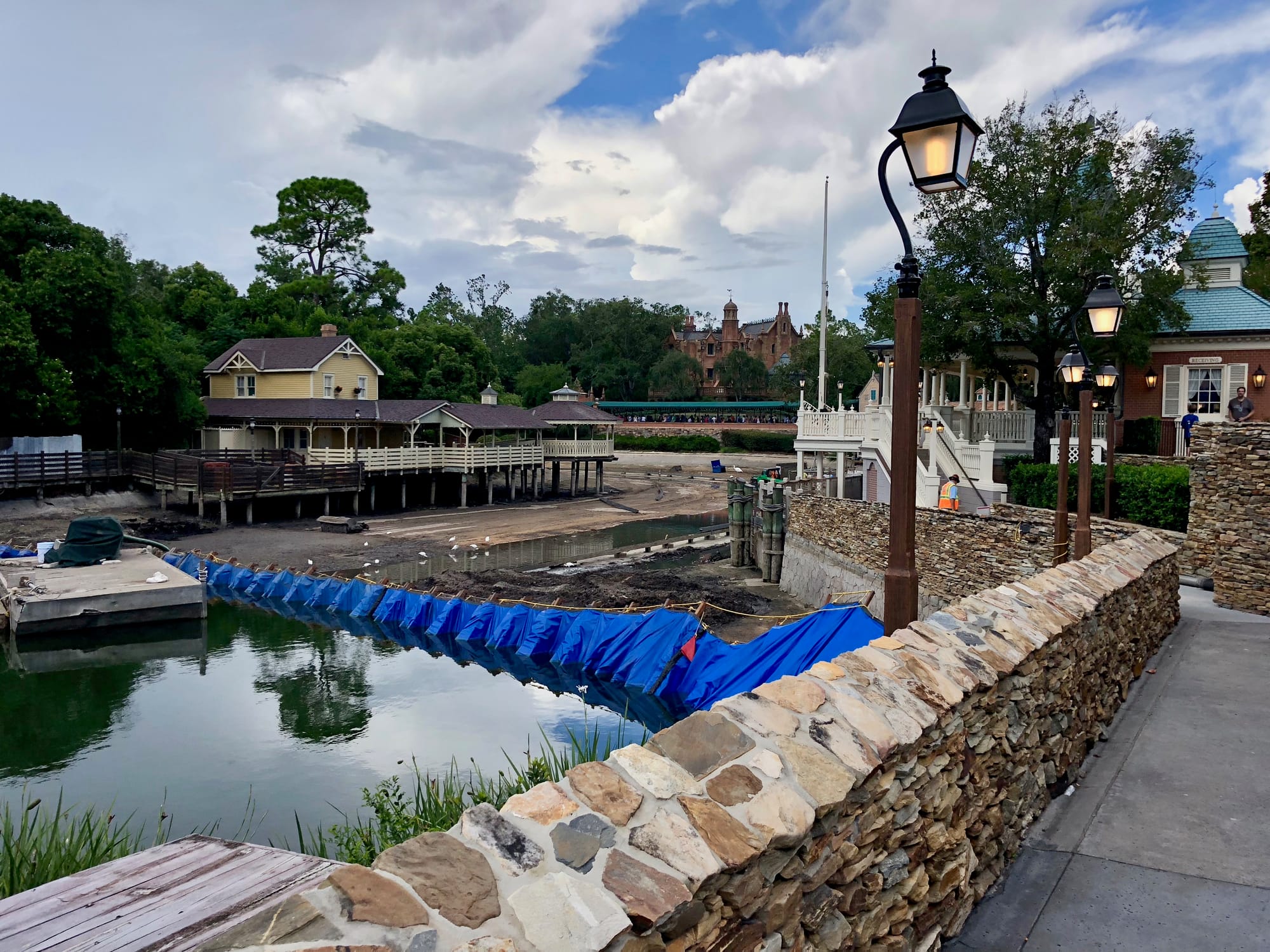 Dams Installed in The Rivers of America.