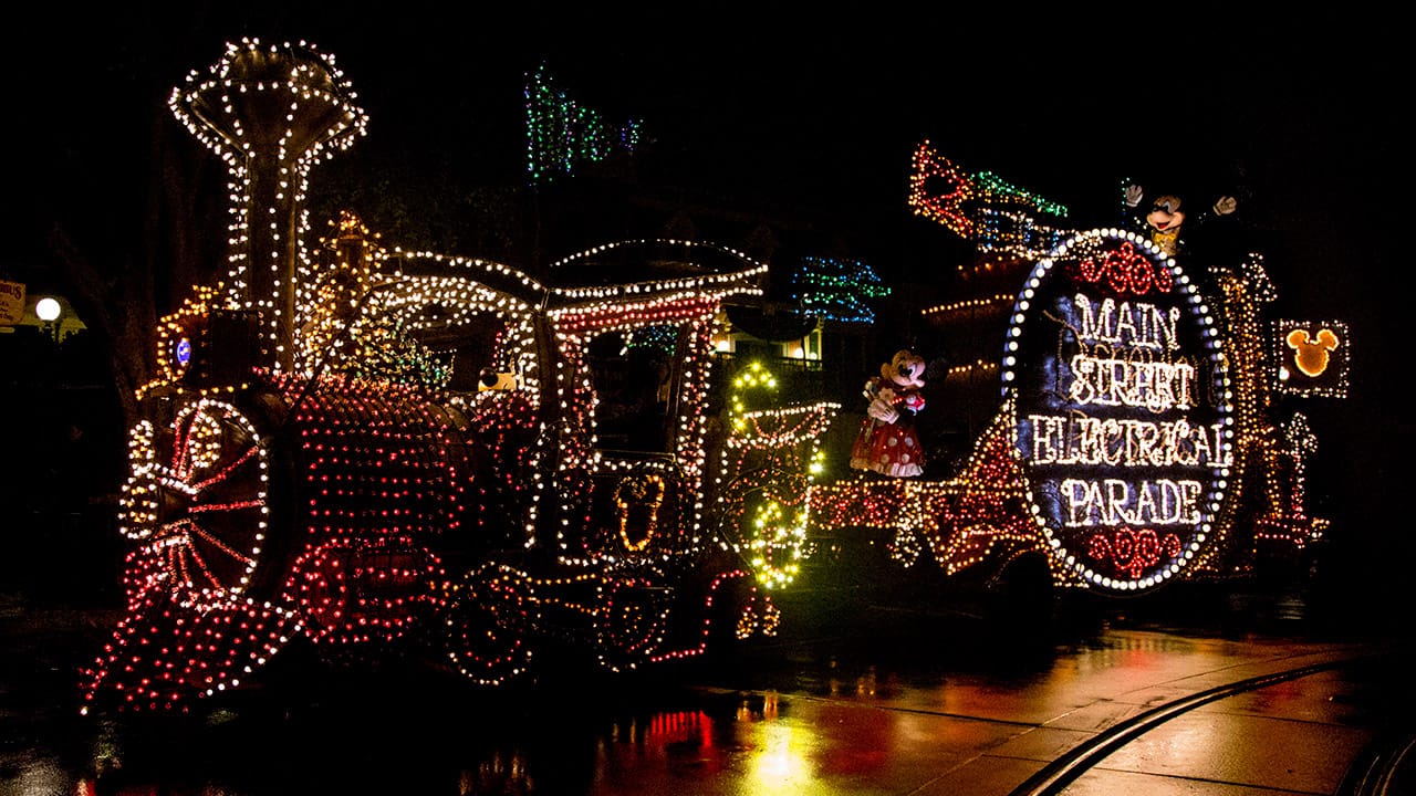 Disney's Main Street Electrical Parade Will Run Later This Summer