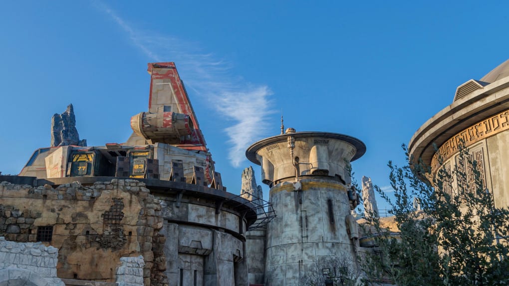 Star Wars: Galaxy's Edge to Open in Phases Beginning May 31 at Disneyland Resort and August 29 at Disney’s Hollywood Studios