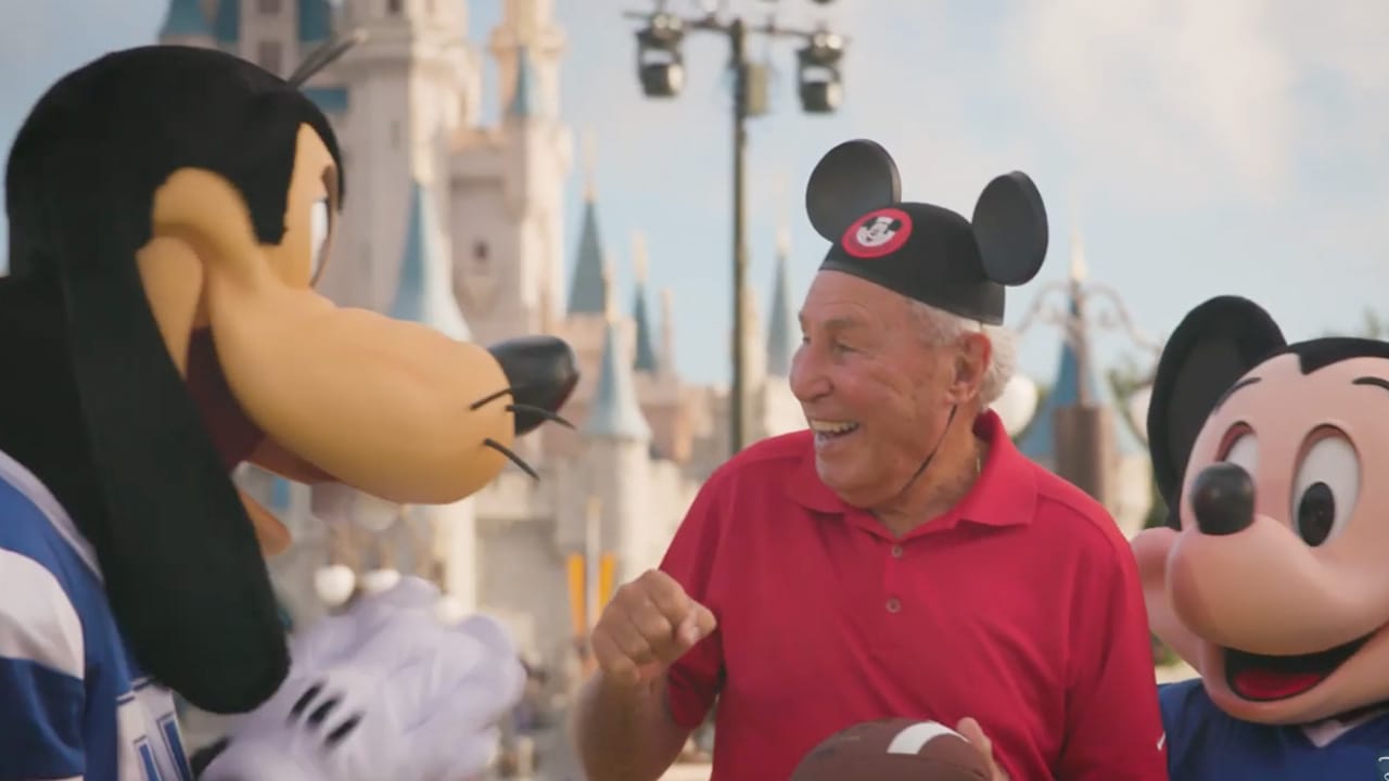 Sports Fans Rejoice! "College GameDay" to Broadcast Live From the Magic Kingdom This Saturday