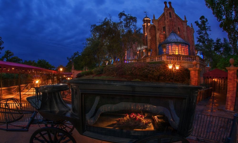 First Look at Disney’s Halfway to Halloween Eats and Treats 2022